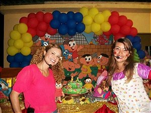 ANIMADORES DE FESTA E MONITORES