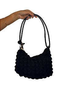 Bolsa com Textura Bolha - Cor Preto, Nylon - Modelo Matilda