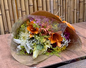 Buquê de Lírios e Flores flor campo