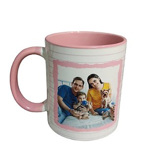 Caneca cor ( alça e interior cor de rosa )