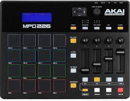 Mesa Controladora MIDI 16 Pads Display Retroiluminado AKAI MPD 226