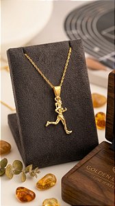 Pingente Corredora 3D Dourado