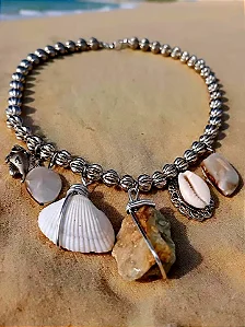 Colar encantos de Janaína