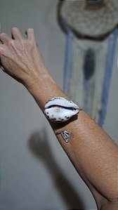 Bracelete Búzio gigante