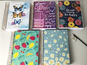 Caderno Universitário 20 Matérias Feminino