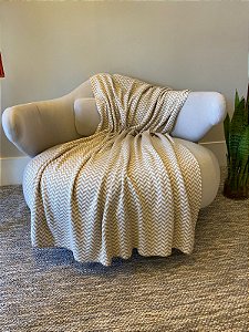 Manta de Tricot Geométrica Off White e Bege 135x160cm para Sofá e Cama