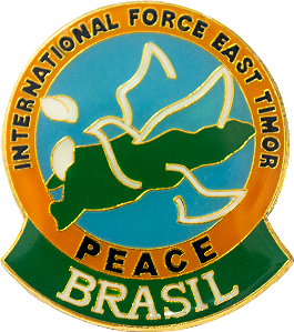 DISTINTIVO DE BOINA - PEACE BRASIL