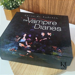 Box Exclusivo The Vampire Diaries: Livro de Colorir – Edição Limitada para Fãs Verdadeiros