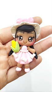 Boneca Junina com milho, rosa biscuit