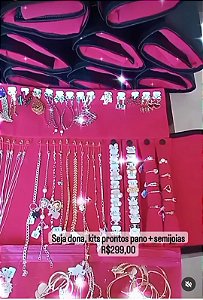 Kit rosa com 54 peças de semijoias + mostruário