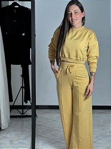 Calça Pantalona Friso