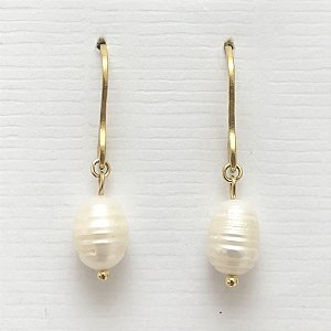 BRINCO PALOMA PÉROLA DOURADO