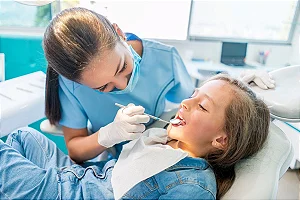 ODONTOLOGIA / DENTISTA - Faça sua cotação e seja atendido pertinho a onde você mora, são diversos serviços para o cuidado dos seus dentes e gengiva.