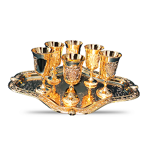 kit santa ceia 6 taças com bandeja dourada importado