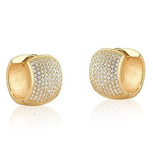 BRINCO ARGOLA NOVE FILEIRAS COM ZIRCÔNIAS BRANCAS BANHADO A OURO