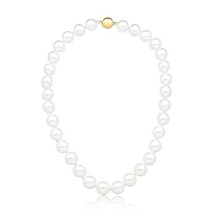 COLAR COM PÉROLAS SHELL DISPERSAS BANHADO A OURO - TAM 45