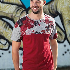 Camiseta com Estampa Floral Mescla e Vermelho