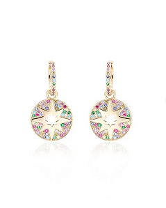 Brincos argolinha com pingente removível vazado com estrela cravejado com zircônias color