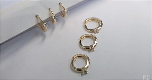 Brincos argolinhas kit trio P, M e G com zircônia cristal frontal