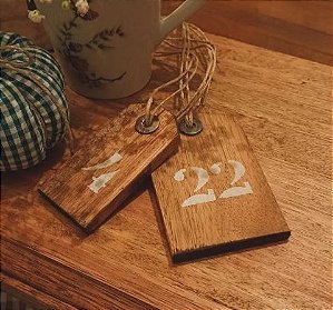 Tag 4x8