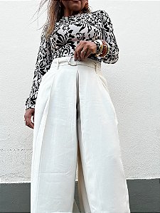 CALÇA BÁRBARA