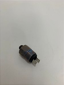 Sensor de pressão - 31L7-90030 - HL720-3, HL720-3C, HL730-7, HL730-7A, HL7303, HL7303C, HL730TM3, HL730TM3C, HL730TM7, HL730TM7A, HL740-3, HL740-3ATM, HL740-7, HL740-7A, HL740-7S, HL740TM-3, HL740TM-3A, HL740TM-7, HL740TM-7A, HL757-7