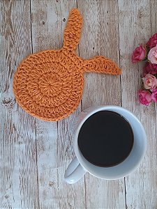 Descanso de copo / xícara de crochê coelho