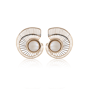 BRINCO CURVADO PEDRA RESINA GOLD