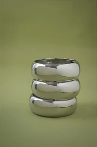 Bracelete Clássico Largo com Banho em Ródio Branco