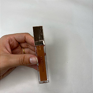 Batom Líquido Patrick Ta | Cor: She's Independent (Sem caixa, embalagem arranhada)