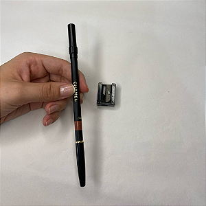 Lápis Labial Chanel LE CRAYON LÈVRES Longwear Lip Pencil | Cor: 162 - Nude Brum (Sem caixa)