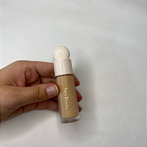 Corretivo Rare Beauty | Cor 220C (sem caixa)