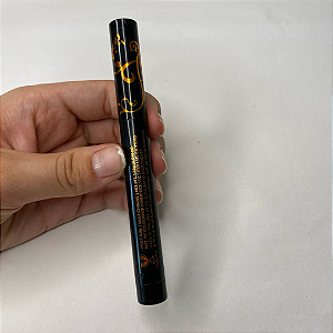 Sombra em Bastão Colourpop X Twilight New Moon Multichrome Shadow Stix Creamy Eyeshadow Stick - Crepúsculo Lua Nova | Cor: Wolf Girl (Sem caixa)