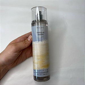 Fragrância Bath And Body Works Vanilla Suede 236ML (Rótulo danificado)