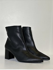 BOTA PRETA CANO CURTO SALTO BAIXO BICO FINO - LEONOR