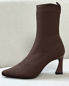 BOTA KNIT MARROM/CAFÉ SALTO BAIXO - LISS