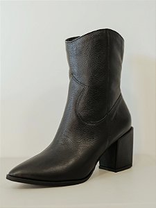 BOTA PRETA COURO CANO MÉDIO SALTO BLOCO - JORDANA