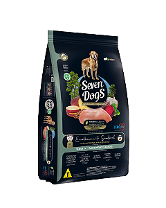 Ração Seven Dogs Sênior Raças Médias e Grandes Sabor Frango, Batata Doce e Beterraba 14kg