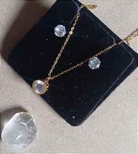 Promoção: Compre um Colar, Leve um Brinco de Presente! Aproveite Agora!