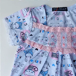 Camisola infantil Isadora com manga Básica Roupa de dormir Estampa gatinha / Tira bordada Rosa Bebê