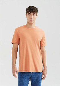 HERING CAMISETA BÁSICA UNISSEX MANGA CURTA REGULAR WORLD - MARROM