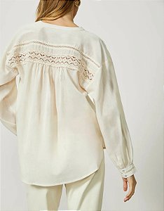 SHOULDER CAMISA VOIL DE ALGODÃO AREIA
