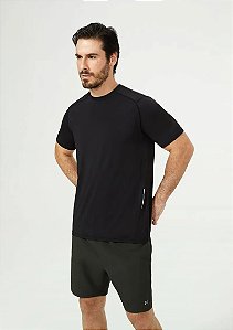 HERING SPORTS CAMISETA ESPORTIVA MASCULINA COM RECORTES EASY CARE - PRETO