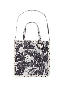 FARM ME LEVA BOLSINHA FARM ME LEVA BICHOS NA FLORESTA