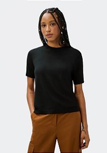 HERING BLUSA FEMININA MANGA CURTA EM TRICÔ LEVE - PRETO