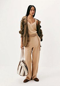 HERING CALÇA FEMININA RETA COM CINTO - BEGE