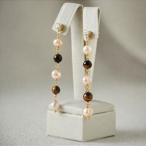 BRINCO COM OLHO DE TIGRE E PÉROLA DE ÁGUA DOCE "SERENITY (cascata)