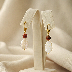 ARGOLA DE MADREPÉROLA E OLHO DE BOI "OUTONO"