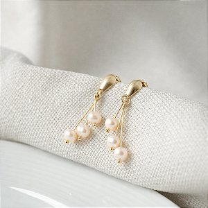 BRINCO COM PÉROLAS NATURAIS POÈME