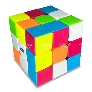 Cubo Mágico 3x3x3 QiYi Warrior W - Stickerless